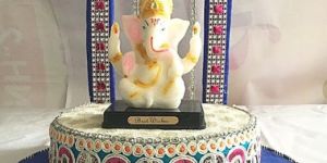 Laddu Gopal Singhasan