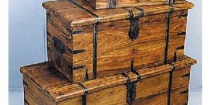 Wooden Trunk Box in Set of 3