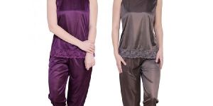 Ladies Nightwear Capri Set