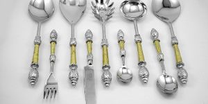 9 Piece Cutlery Set