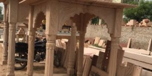 7 Feet Sandstone Temple