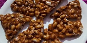 Peanut Jaggery Chikki
