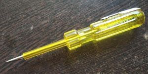 LINE TESTER TAPARIA- 813