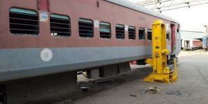 Electrically Synchronized Jack