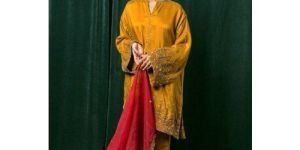 Ladies Silk Suit with Tulip Pant