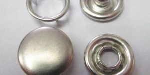 Rivet Buttons