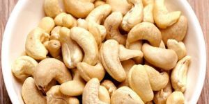W240 Organic Cashew Nuts