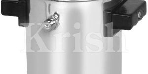 Milk Boiler With 2 Handles.