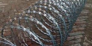 Iron Razor Fencing Wire