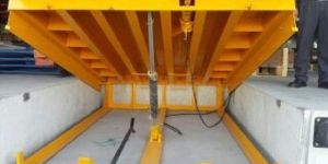 Hydraulic Dock Leveler