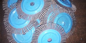 Stringer Twisted Bit Brush