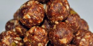 Dry Fruit Ladoo