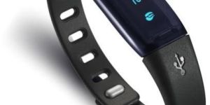 Equinox Qbit Activity Sleep Tracking Device