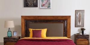 King Bed with Hydraulic Storage