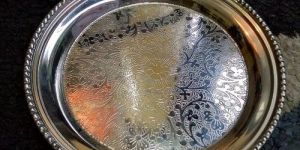 STAINLESS STEEL ROUND SERVING TRAY