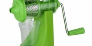 Plastic Hand Juicer