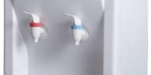 Tabletop Water Dispenser