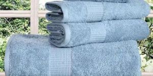Light Grey Bath Towels