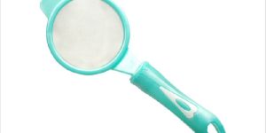 Plastic Tea Strainer