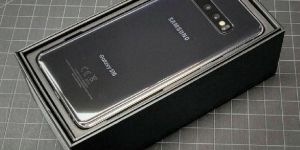 Samsung Galaxy S10 SM-G973U - 128GB