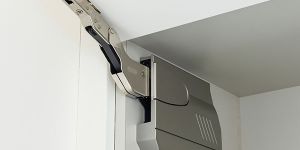 Soft Closing Lift Stay