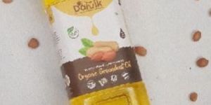 Daivik Organic Cold Pressed Groundnut Oil
