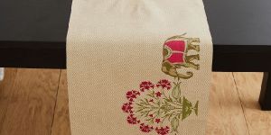 Table Runner