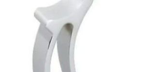 Momo Curtain Support