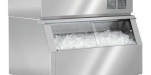 COMMERCIAL ICE CUBE MACHINE