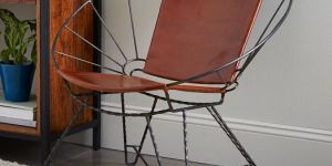 Round Iron Chair