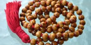 Wooden Knotted Mala