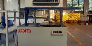 Dynamic Balancing Machine