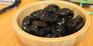 Dry Plums