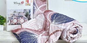 IMPORTED REVERSIBLE COMFORTER SET