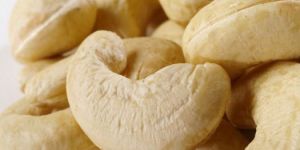 Whole Cashew Nuts
