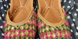 Kundan Punjabi Jutti