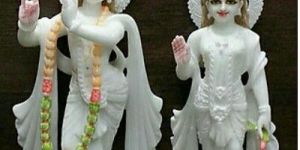 Marble Radha Krishna Moorti
