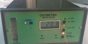 Oxygen Analyzer