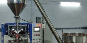 Auger Pouch Packing Machine