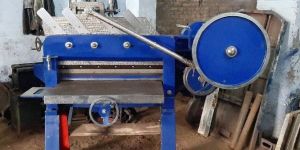 Manual Paper Cutting Machine