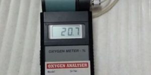 Oxygen Analyzer