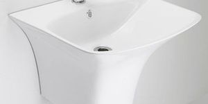Pedestal Wash Basin
