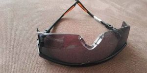 Unisex Black UV Protected Goggles