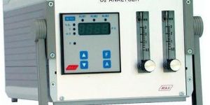 Oxygen Analyzer