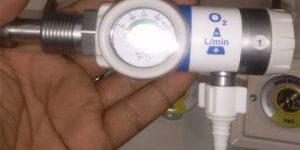 Oxygen Regulator