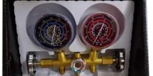 Manifold Gauge