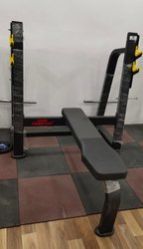 Bench Press Machine