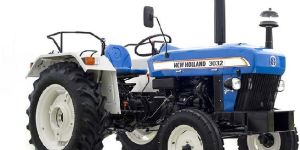 New Holland 3032 Tractor