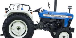 New Holland 3230 Tractor