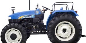 New Holland 4710 Tractor